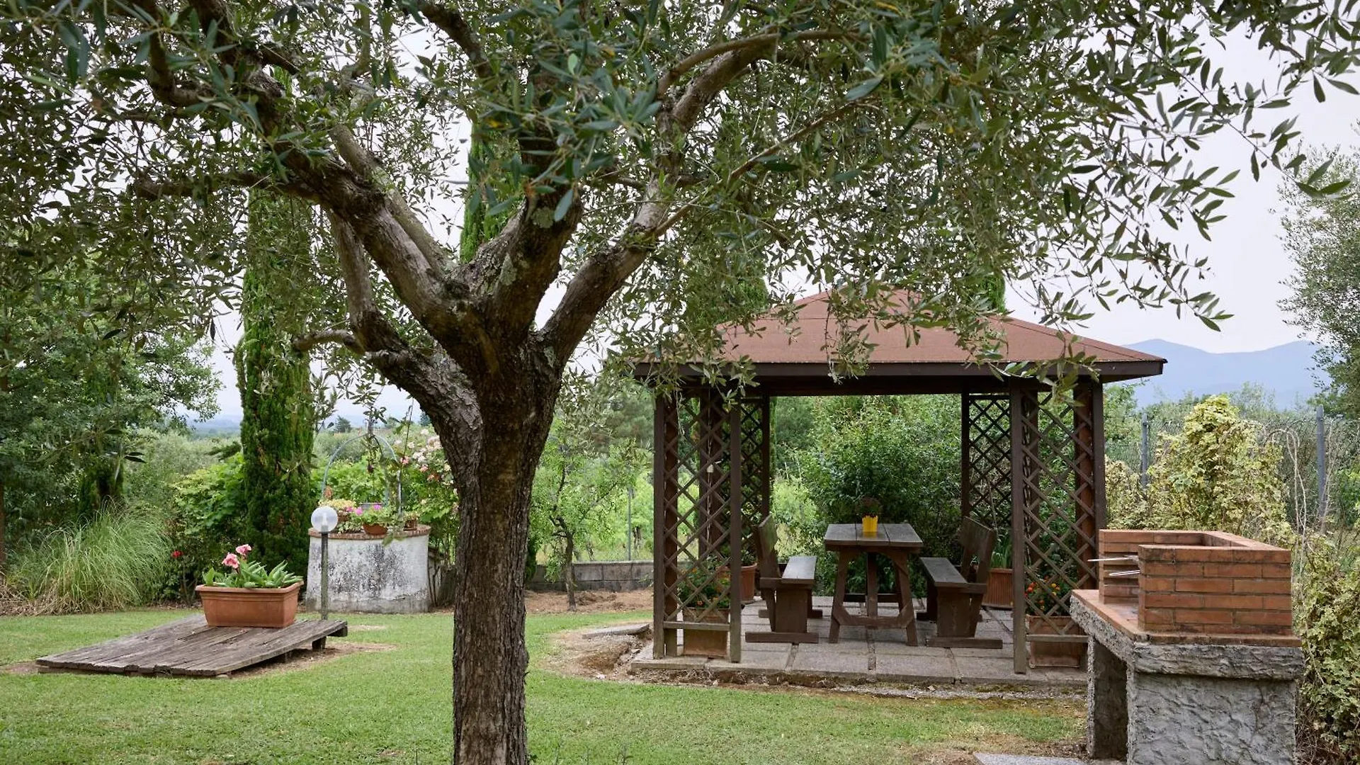 Agriturismo Saralisa Montecarlo Lejlighed